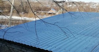 Демонтаж поликарбоната с крыши в Апшеронске -  услуги по доступной цене от 619 рублей