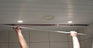Демонтаж реечных потолков в Апшеронске - цена за м2 от 465 рублей - Сварной-Пшр