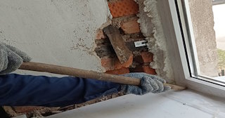 Демонтаж оконных откосов по выгодной цене от 516 руб. в Апшеронске - Сварной-Пшр